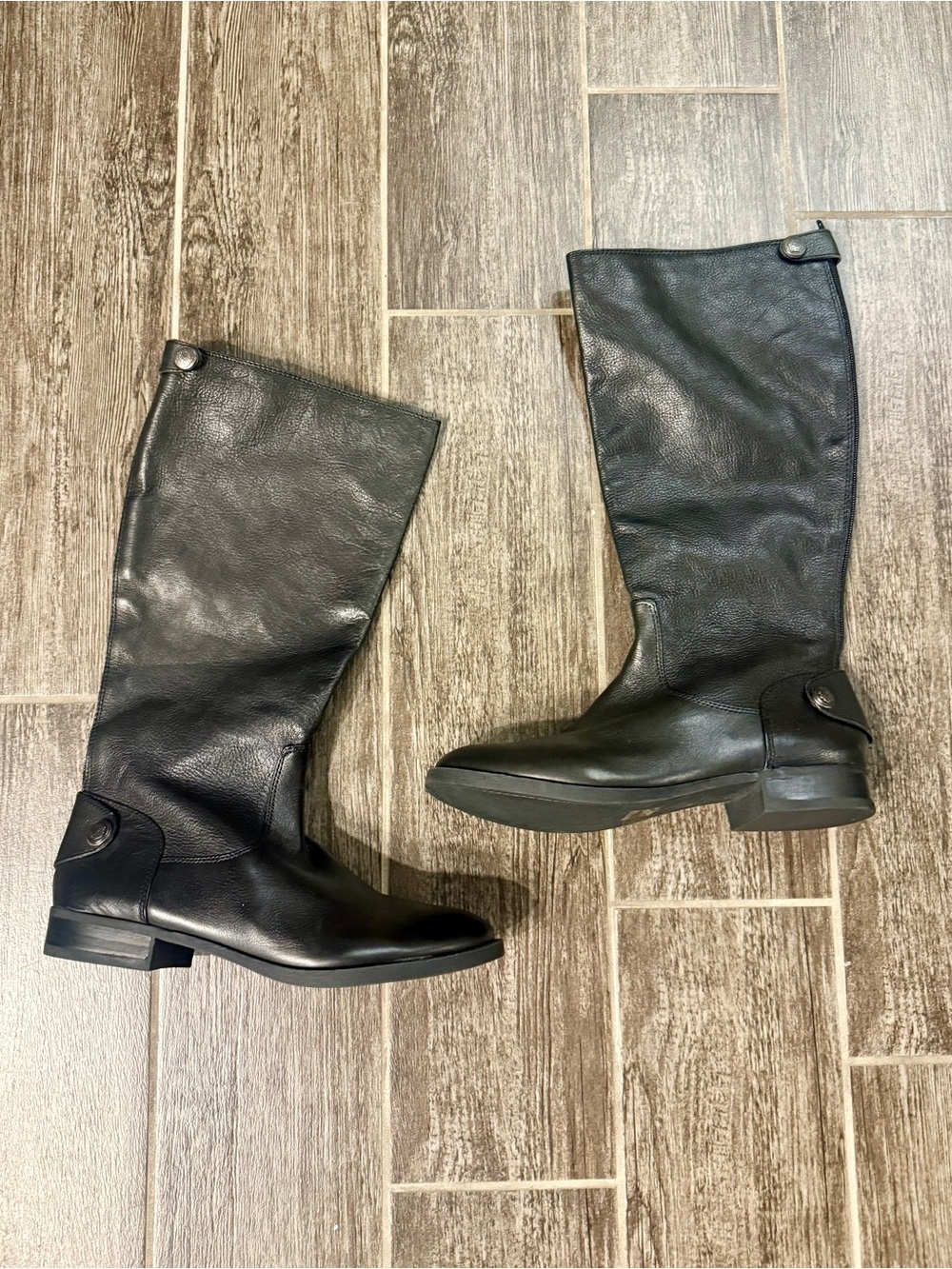 Size 11 leather black boots